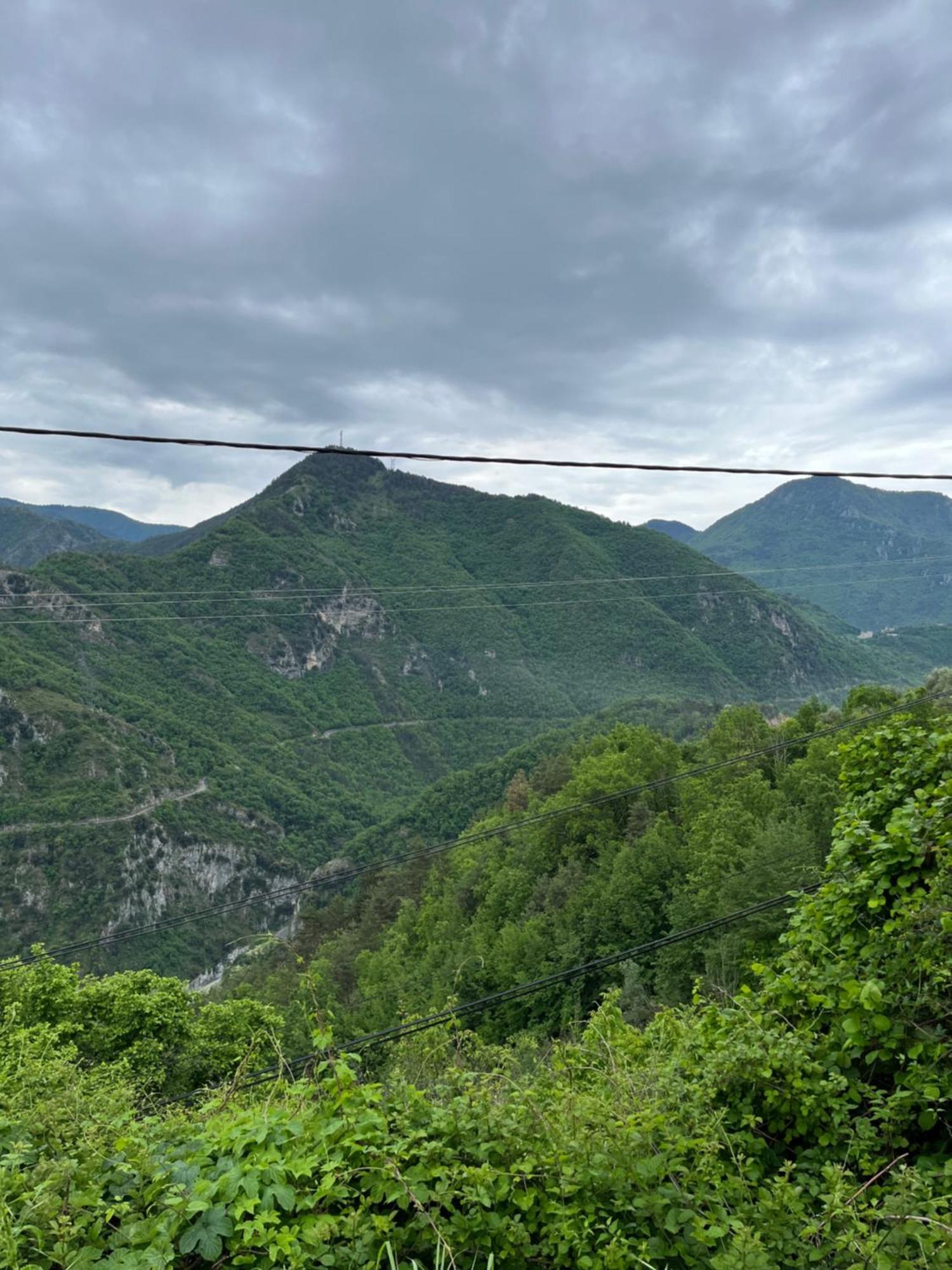 Appartamento Bienvenue Chez Nous Lantosque Esterno foto