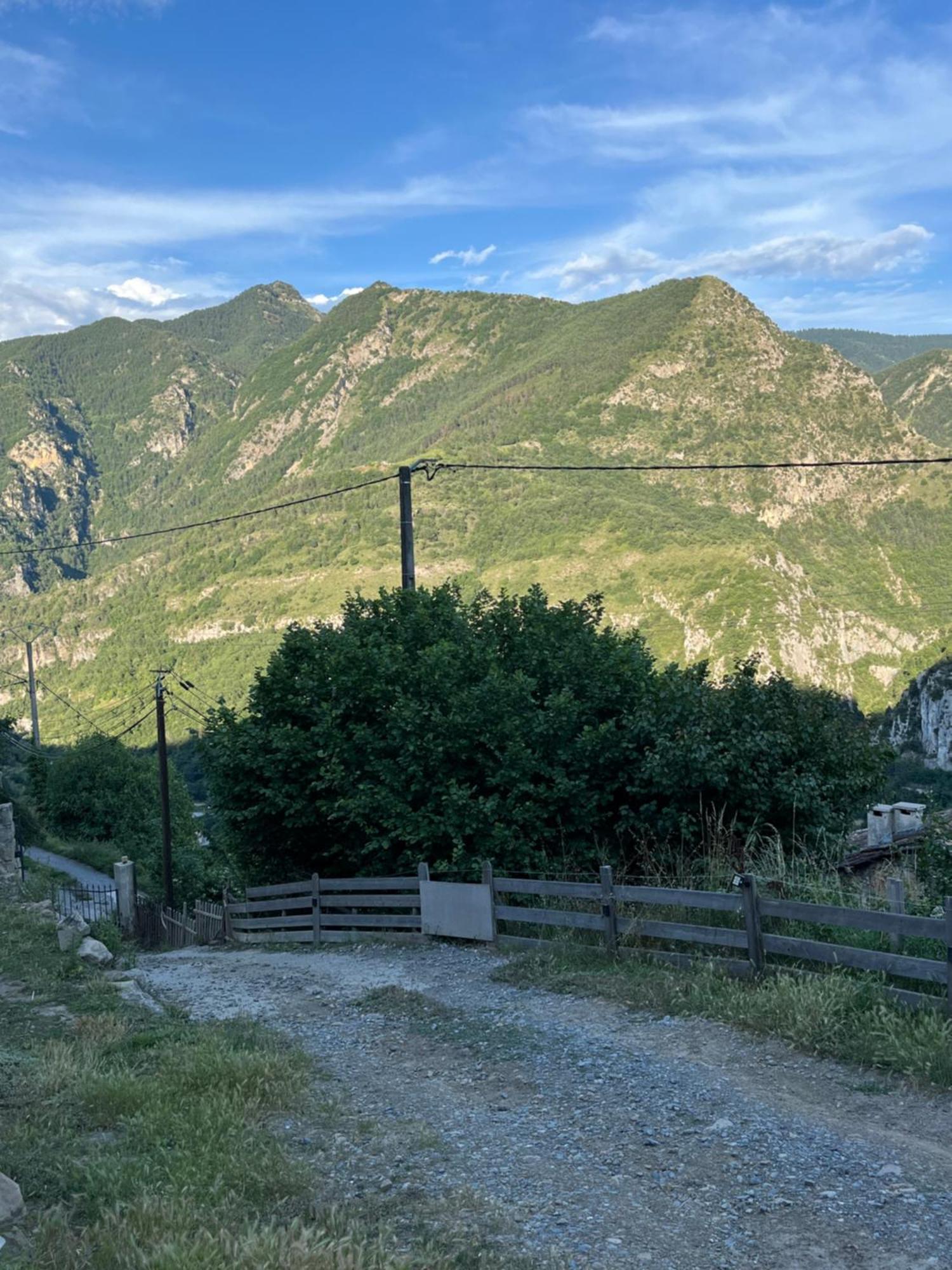 Appartamento Bienvenue Chez Nous Lantosque Esterno foto